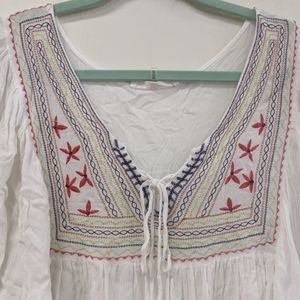 Embroidered Tunic Blouse (M)